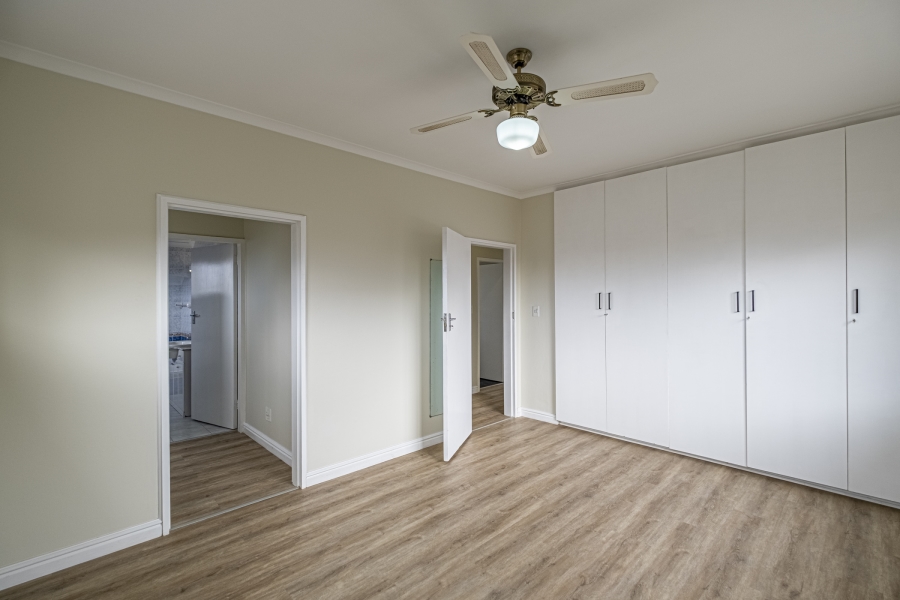 4 Bedroom Property for Sale in Summerstrand Eastern Cape